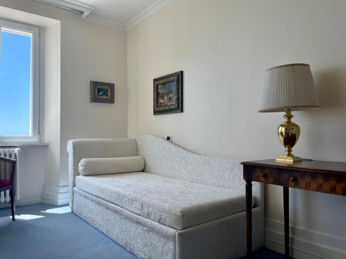 Hotel Riviera & Maximilian's Trieste Esterno foto