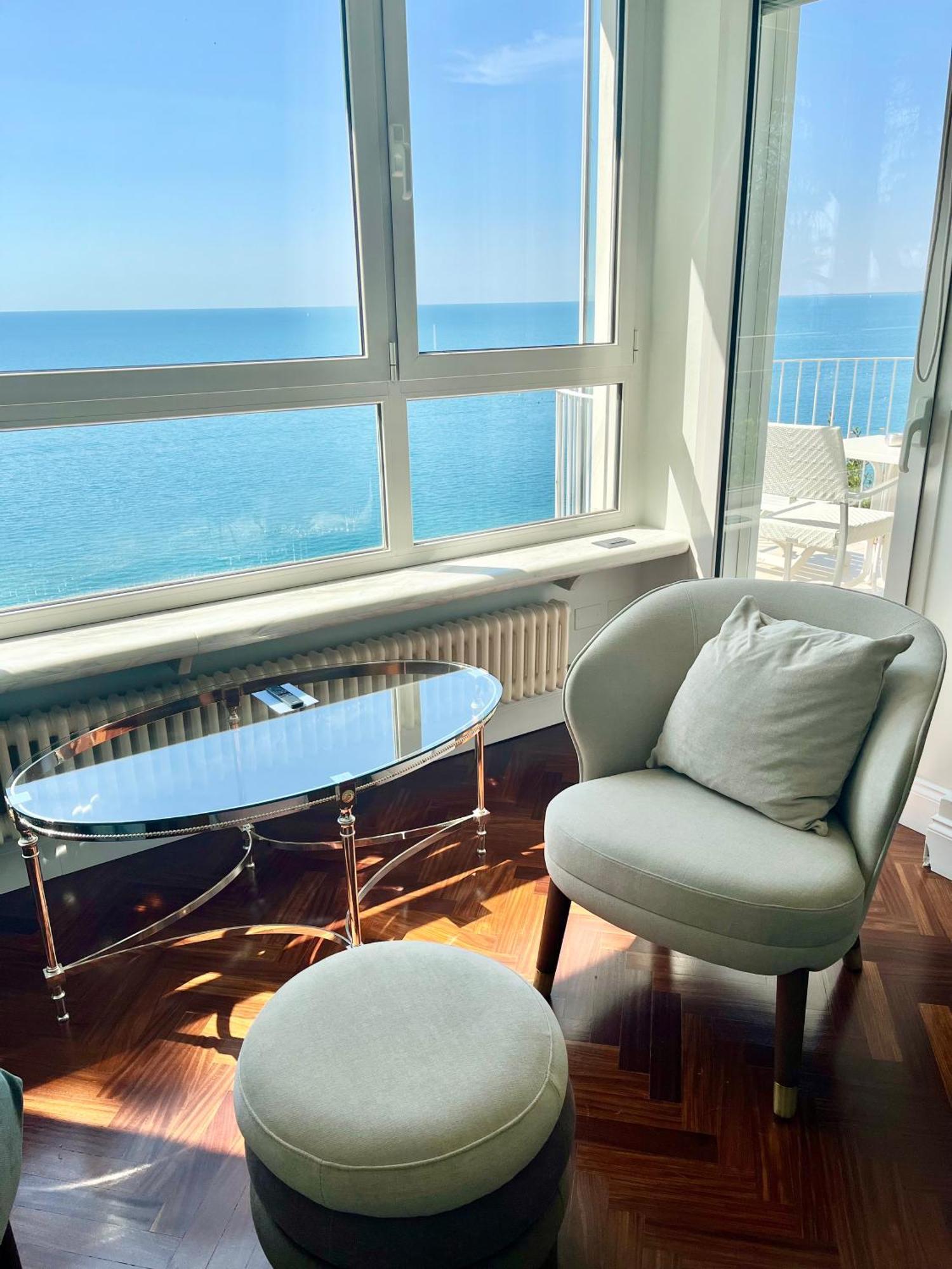 Hotel Riviera & Maximilian's Trieste Esterno foto